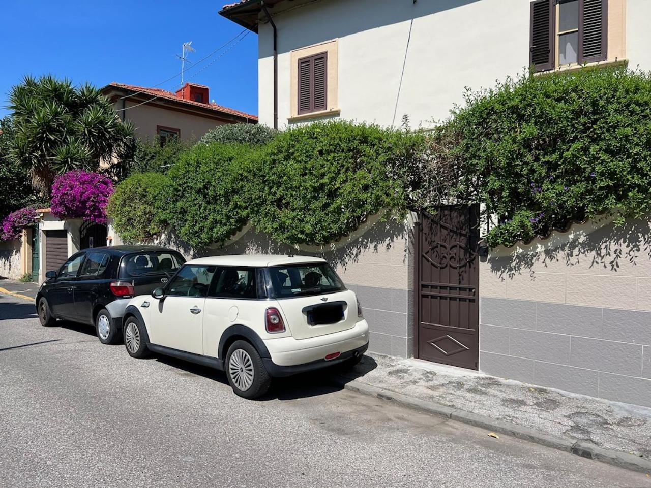 Casa Sandra Appartamento A 100 Mt Dal Mare Livorno Exterior foto